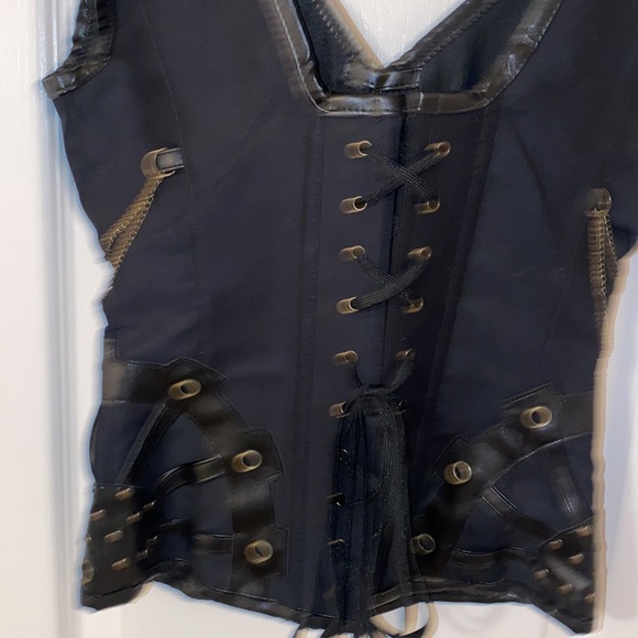 Bustier Corset Top, Chain, Grommets & rivet accents. Black Sz S NWOT - Picture 9 of 16
